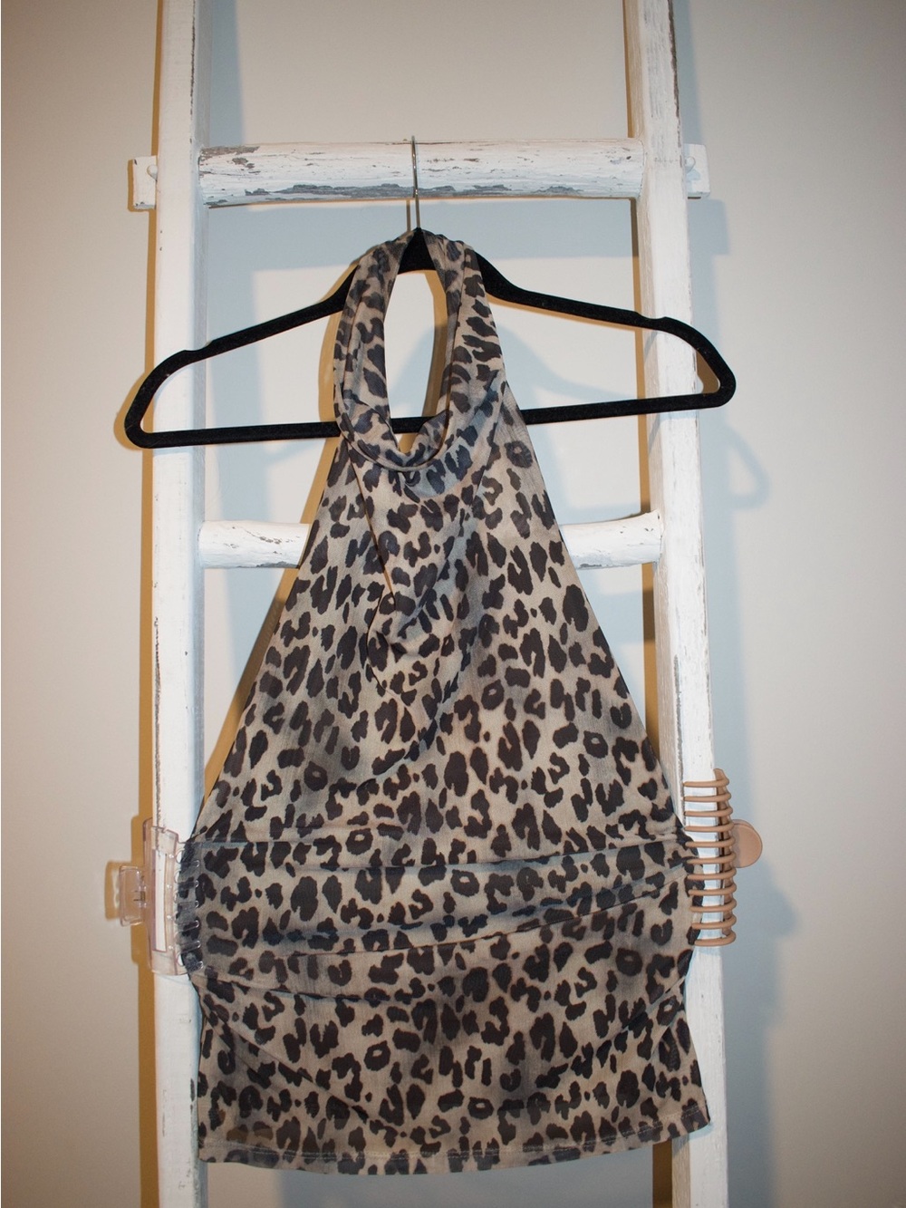 Pull&Bear Leopard-Pattern Halter Top in Taupe & Black